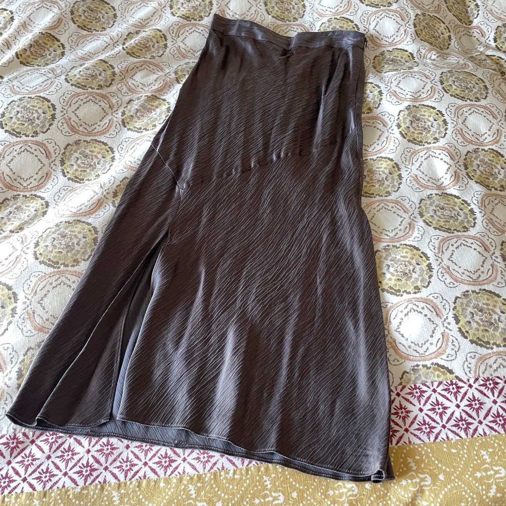 Hutch Anthropologie Silky Silver Grey Long Pencil Skirt, size US 4